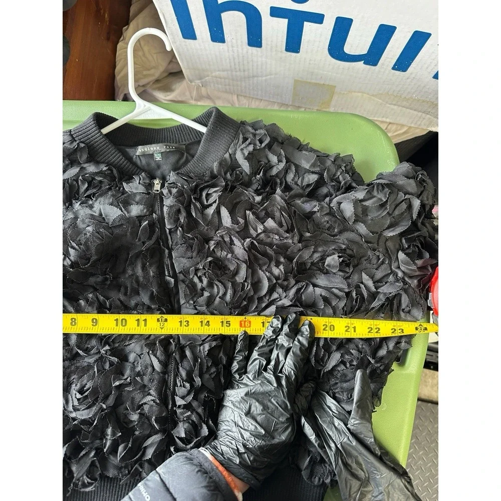 Endless Rose Black 3D Floral Bomber Jacket Women's Size S/M - Picture 8 of 8